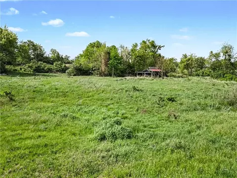 150 Iseman Rd, Freeport, PA 16229 photo 11