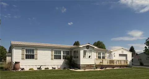 114 Brent Ln, Somerset, PA 15501