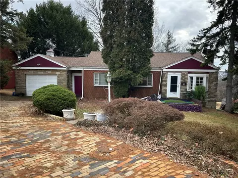 2247 Vermont Ave, West Mifflin, PA 15122