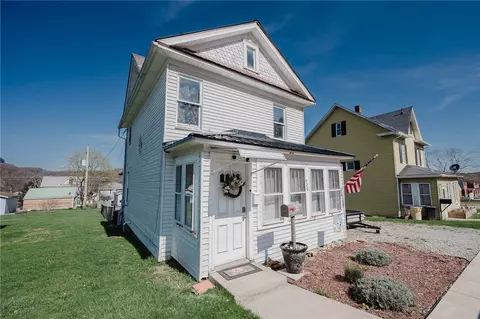 520 Hancock St, Clymer, PA 15728