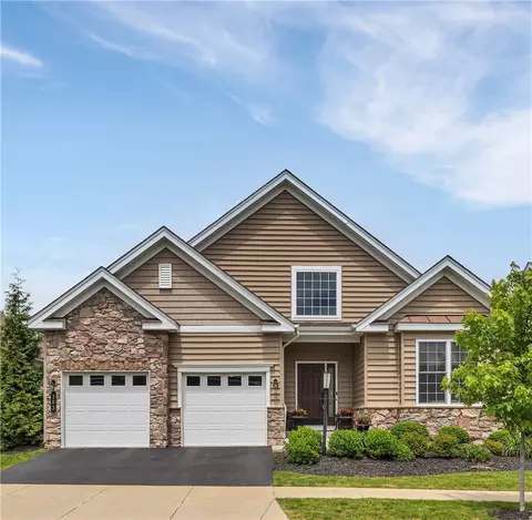 303 Jefferson Ln, Cranberry Township, PA 16066
