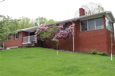 123 Hermitage Cir, Ligonier, PA 15658