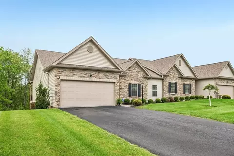 952 Copper Crk, Gibsonia, PA 15044