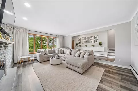 Living - 5795 Roosevelt Ave, Export, PA 15632 photo 3 of 3