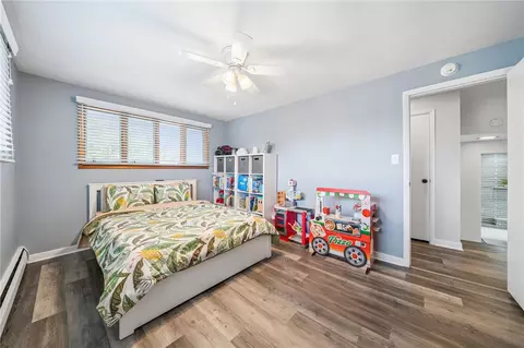 Bedroom - 5795 Roosevelt Ave, Export, PA 15632 photo 6 of 8