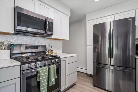 Kitchen - 5795 Roosevelt Ave, Export, PA 15632 photo 5 of 5