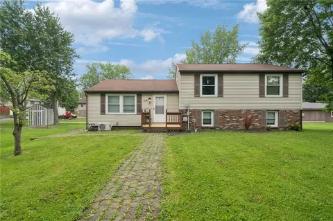 525 Elm St, Indiana, PA 15701