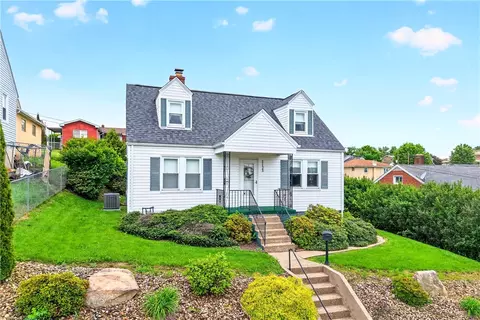 1123 Athalia Ave, Monessen, PA 15062
