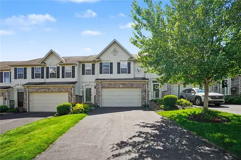 291 Maple Ridge Dr, Canonsburg, PA 15317