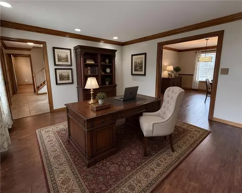 211 Warren Rd, Warrendale, PA 15086 photo 14