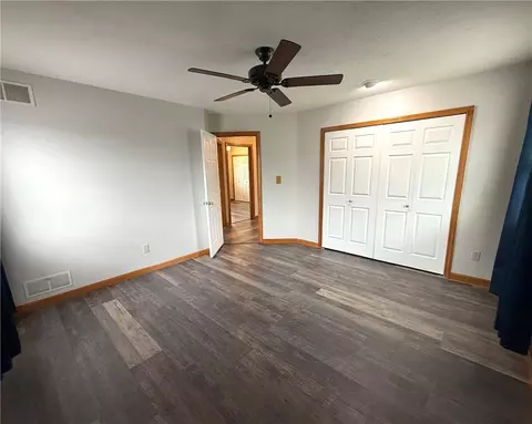 211 Warren Rd, Warrendale, PA 15086 photo 28