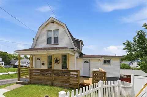 315 Burton Ave, Washington, PA 15301