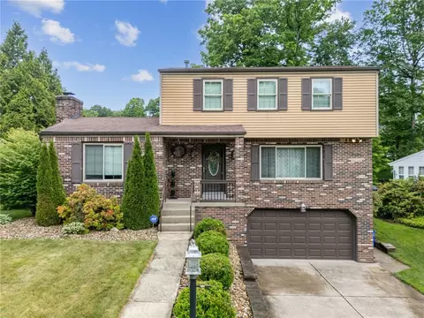 117 Cameron Dr, Irwin, PA 15642