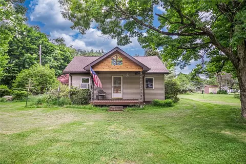5261 Richland Rd, Gibsonia, PA 15044