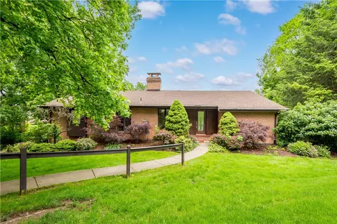 1679 Hastings Ml, Pittsburgh, PA 15241