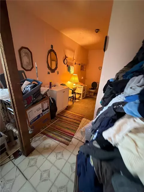 309 1st St, Vestaburg, PA 15368
