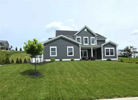 216 Hickory Ln, Mars, PA 16046