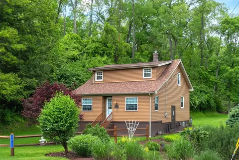 3213 Leechburg Rd, Pittsburgh, PA 15239
