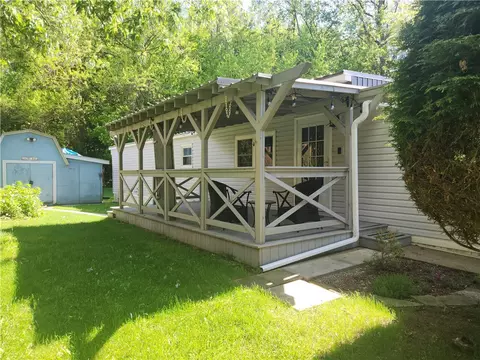 208 York Cirle, Belle Vernon, PA 15012