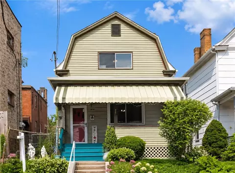 816 E 11th Ave, Homestead, PA 15120