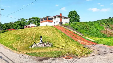 2021 State St, Clairton, PA 15025