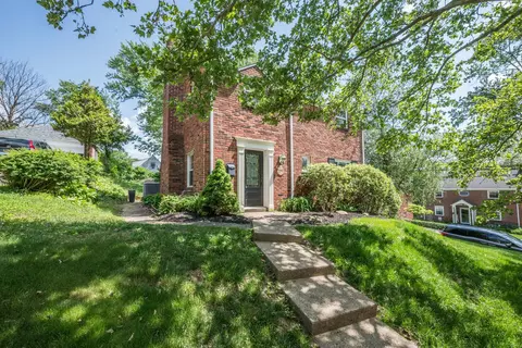 639 Kenilworth, Pittsburgh, PA 15228