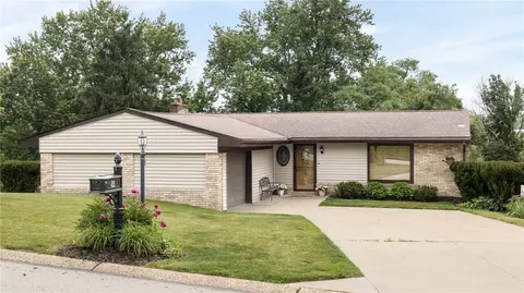 211 Tangelo Dr, Jefferson Hills, PA 15025