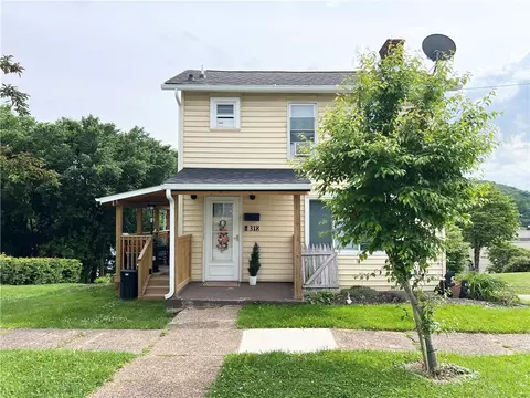 318 Penn Ave, Leechburg, PA 15656