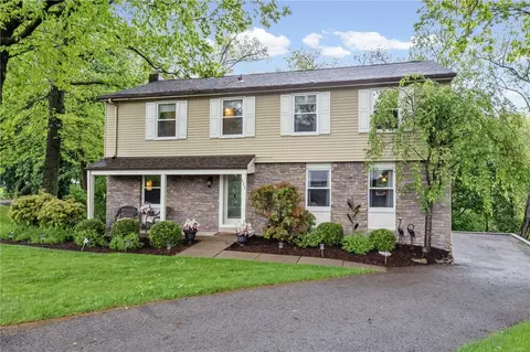 111 William Penn Cir, Sewickley, PA 15143