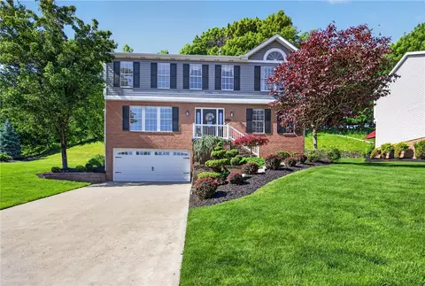 782 Boulder Dr, Bethel Park, PA 15102