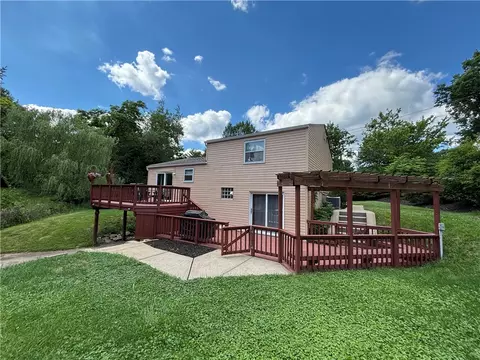 Exterior - 419 Patsy Dr, Gibsonia, PA 15044 photo 10 of 11