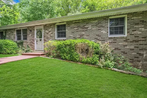 171 Dehaven Rd, Beaver Falls, PA 15010