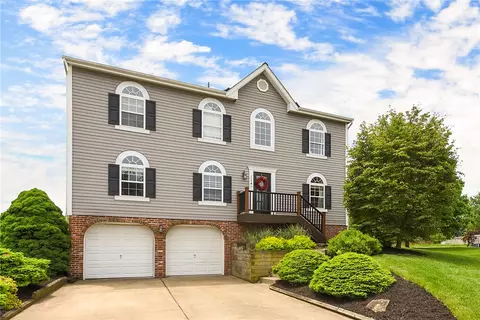 123 Shady Oak Dr, Cranberry Township, PA 16066