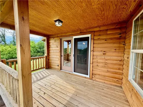 498 Lockwood Rd, Export, PA 15632 photo 13