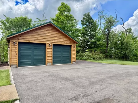 498 Lockwood Rd, Export, PA 15632 photo 5