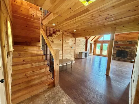 498 Lockwood Rd, Export, PA 15632 photo 20
