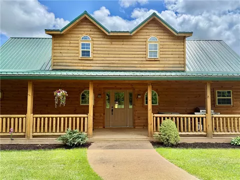 Exterior - 498 Lockwood Rd, Export, PA 15632 photo 2 of 15