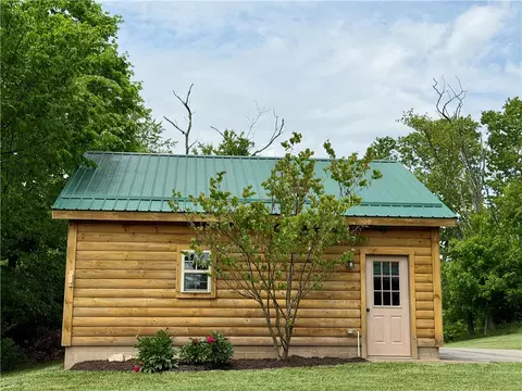 Exterior - 498 Lockwood Rd, Export, PA 15632 photo 5 of 15