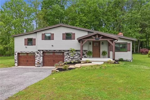 115 Birch St, Spring Church, PA 15686