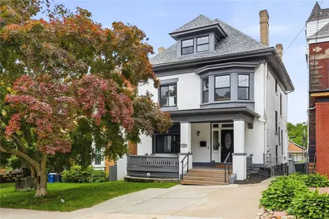 1129 Greenfield Ave, Pittsburgh, PA 15217