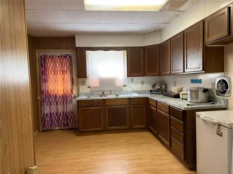 100 Penn St, Cherry Tree, PA 15724 photo 11