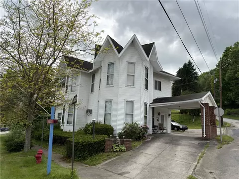 100 Penn St, Cherry Tree, PA 15724