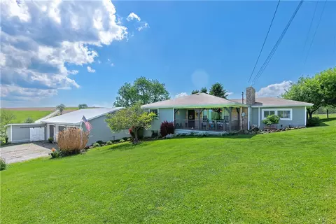 599 Brown Rd, Acme, PA 15610