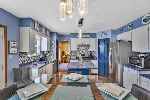 Kitchen - 3120 Dove Dr, Irwin, PA 15642 photo 1 of 3
