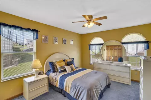 Bedroom - 3120 Dove Dr, Irwin, PA 15642 photo 4 of 5