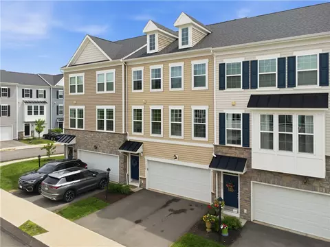 Exterior - 109 Affinity Dr, Harmony, PA 16037 photo 2 of 4