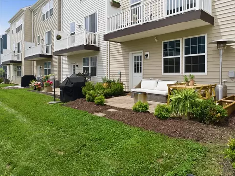 Exterior - 109 Affinity Dr, Harmony, PA 16037 photo 3 of 4