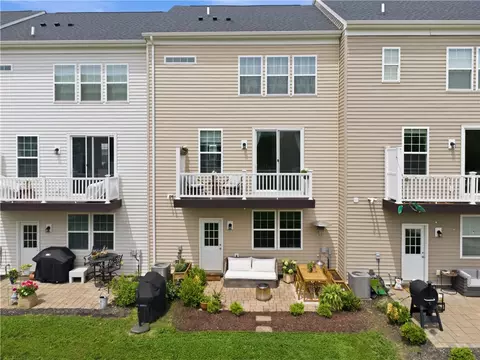 Exterior - 109 Affinity Dr, Harmony, PA 16037 photo 4 of 4
