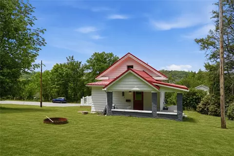 28 Bredin Ave, Lyndora, PA 16045