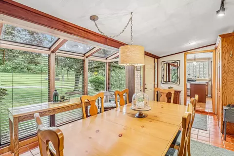 Dining - 529 Utopia Rd, Apollo, PA 15613 photo 1 of 2